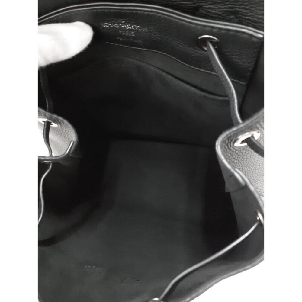 Louis Vuitton Lock Me Backpack - Picture 3 of 9